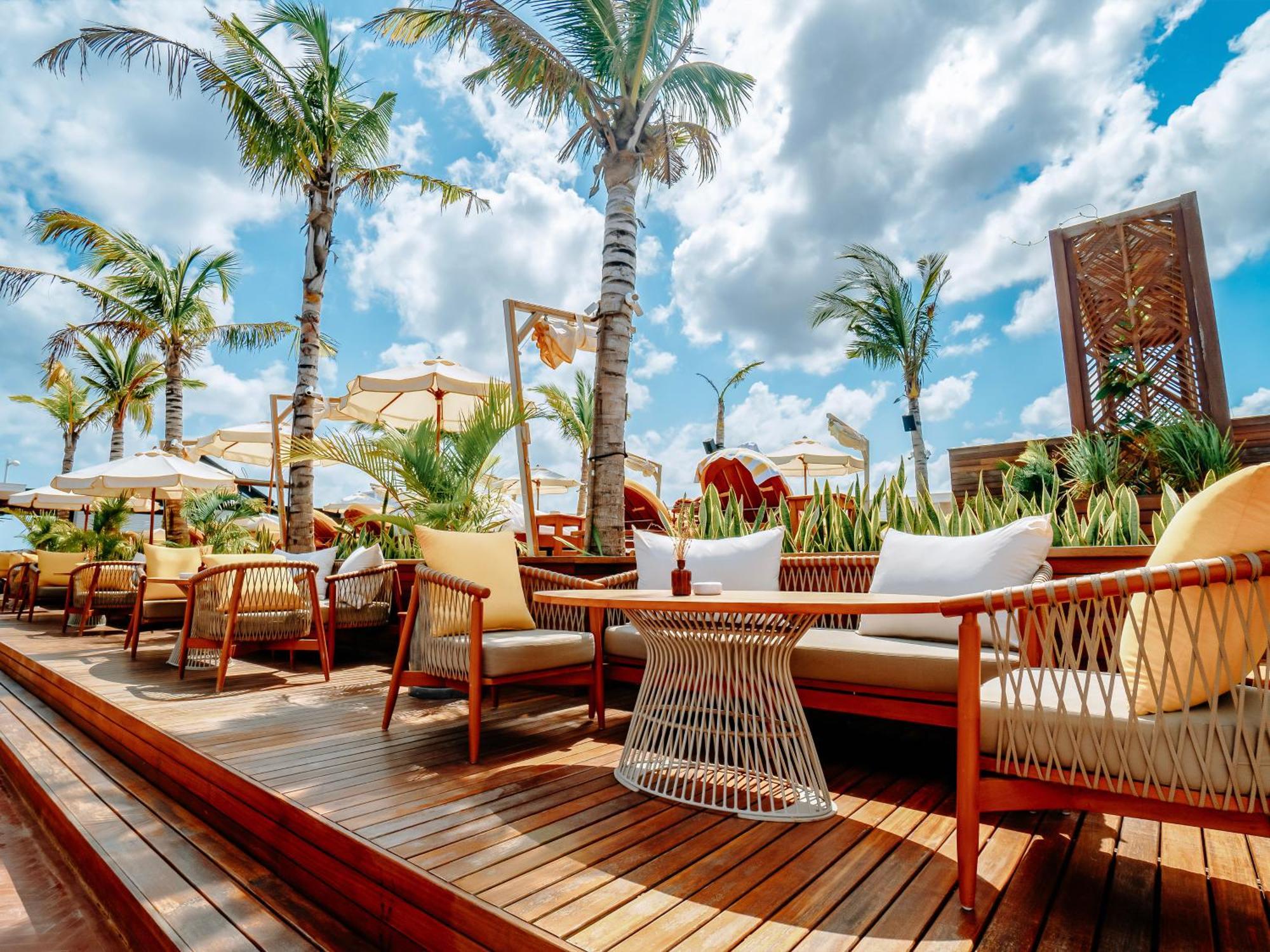 Secana Beachtown Resort & Residences Canggu Zewnętrze zdjęcie